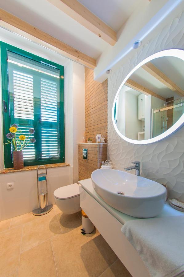 Bazzar Apartments Trogir Bagian luar foto