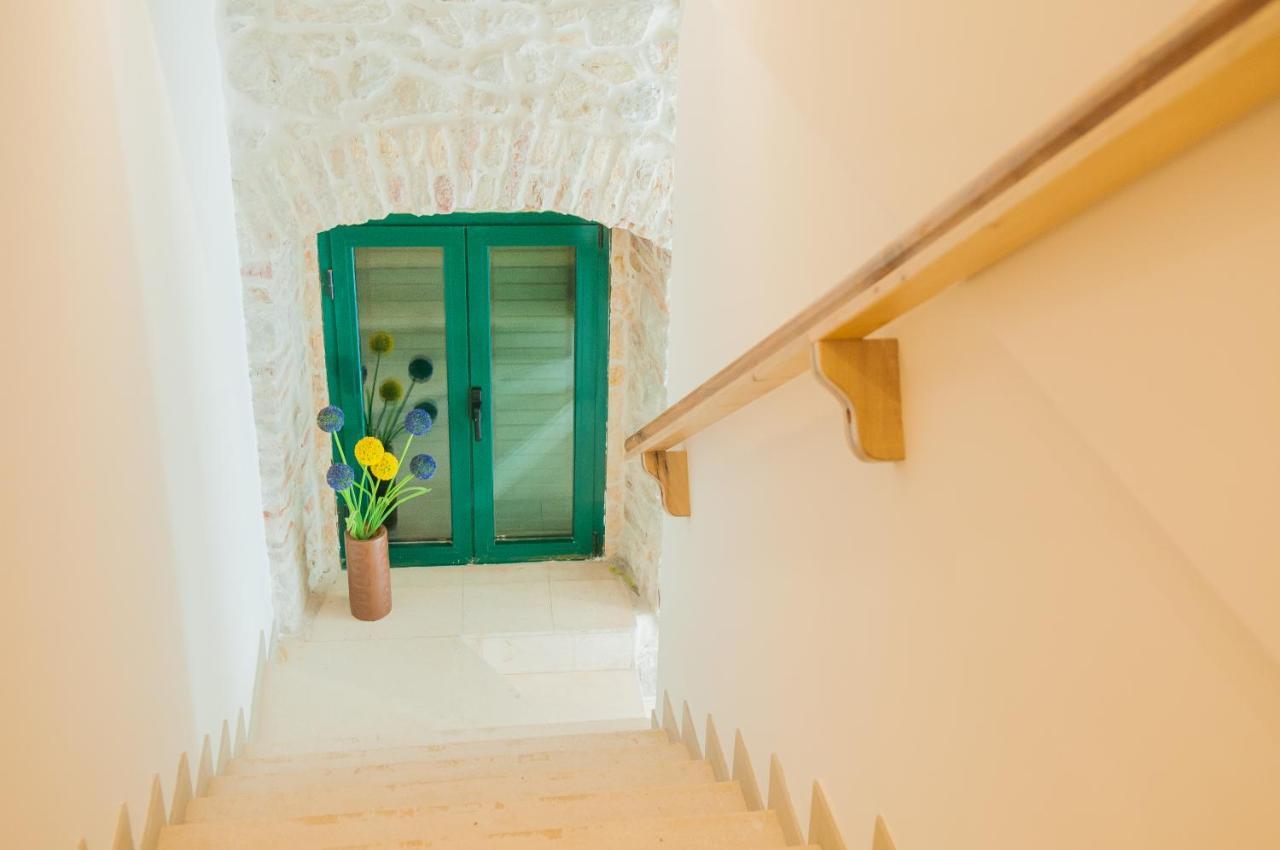 Bazzar Apartments Trogir Bagian luar foto