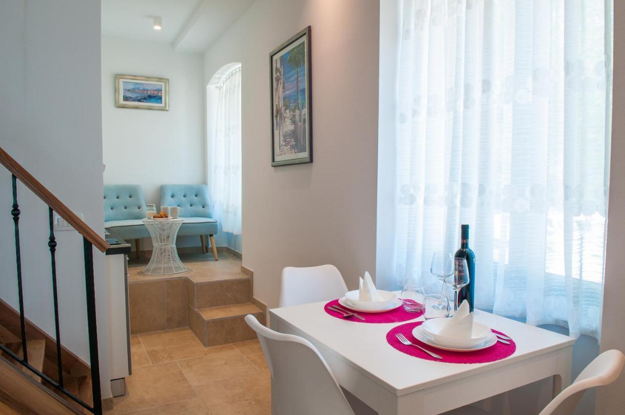 Bazzar Apartments Trogir Bagian luar foto